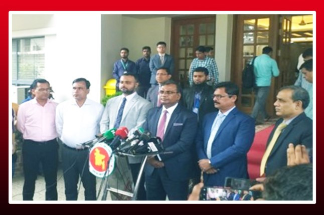 কারা নির্বাচনে আসবে,কারা আসবে না,সেটা দেখার সুযোগ নেই:ইসি